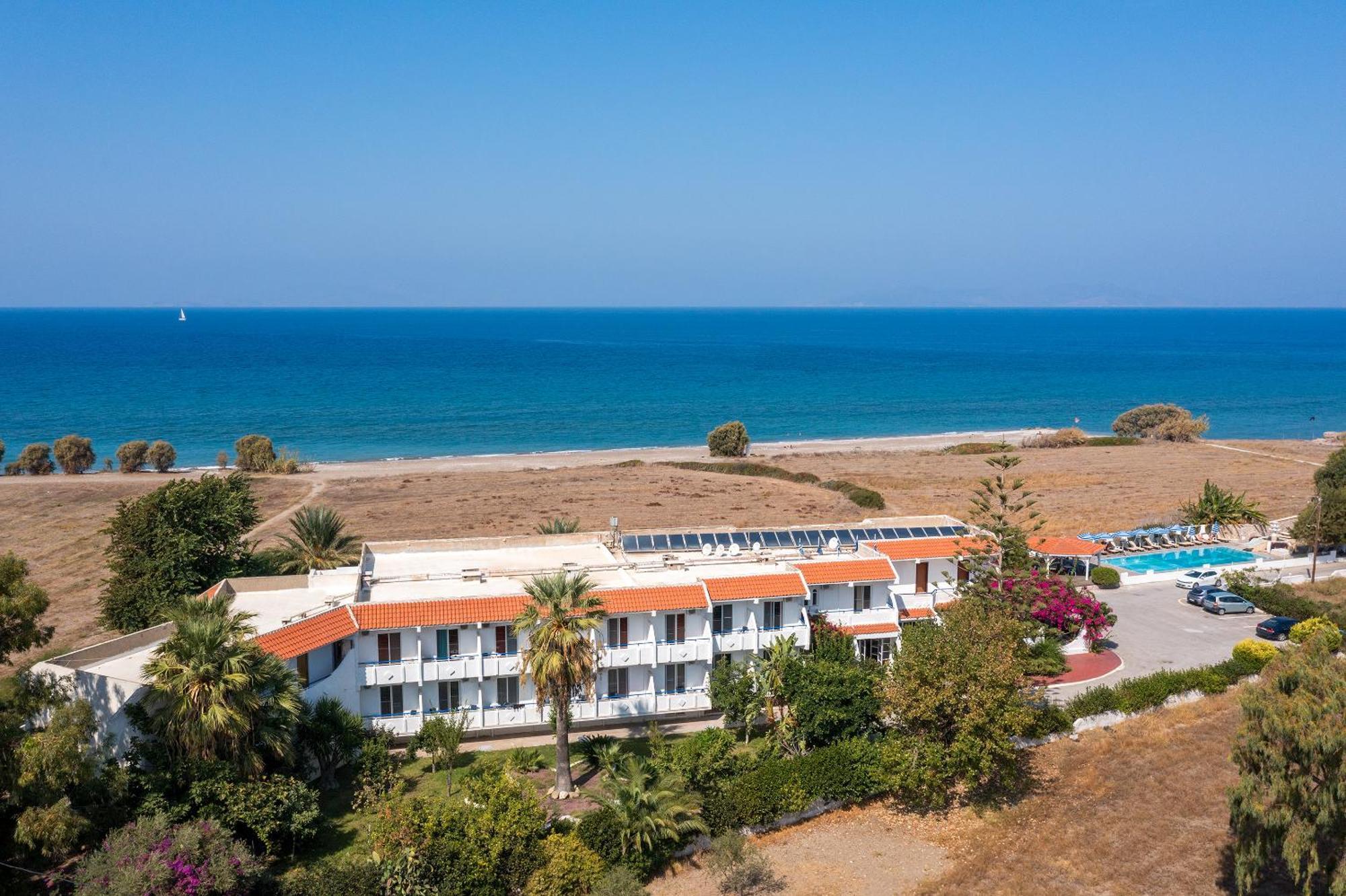 Nirvana Beach Hotel Theologos  Exterior photo